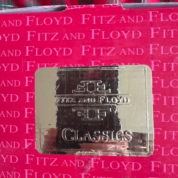 MINT Fitz & Floyd 'Snowy Woods' Ornament - Picture 9 of 10